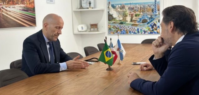 Feira Emprega Galicia reúne cerca de 400 participantes no Clube Espanhol e reforça laços entre Bahia e Galícia